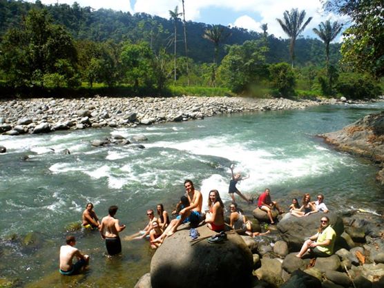 Look how refreshing that water looks! - MSID Ecuador 2014